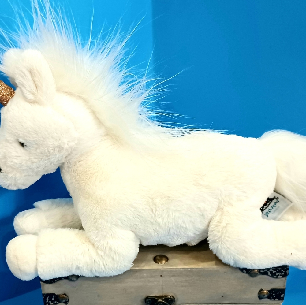 Luna unicorn jellycat